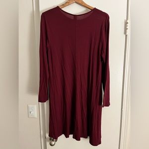 Old Navy Long sleeved knee length burgundy dress